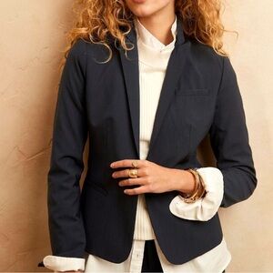 Banana Republic Women's Blue Classic-fit Washable Italian Wool-blend Blazer sz 2